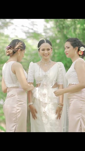 Wedding Cinematography ❤️🎥 Beautiful Kandian Bride - Sithse Productions @Fairytale Photography #mostbeautifulbride #viral #foryou #foryoupage #tranding #viraltiktok #viralvideo #1000000views #lightofasia #kandiansaree #kandianbride