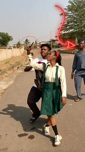 The mysterious girl | True message