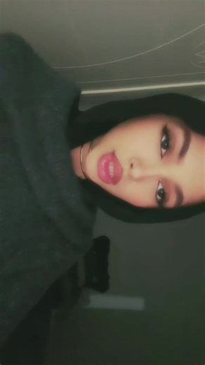 Vidéos de Louuuu💋 (@elaajendoubi3) avec son original - _haytamiind_