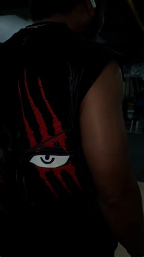 sigmaa #youtubeshort #helping #virelshort #gymmotivation