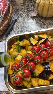 Corre Larkin on Instagram: "Here is a great trick for using up your Summer vegetables. It’s also so easy and requires no knife skills. It’s similar to a French ratatouille but you can basically use whatever veg you have. The tomatoes are key as you need them to provide the liquid to cook the veg in but aside from that you can almost do whatever you want. It’s also great as you can serve this at room temp meaning it’s perfect for a dinner party #cooking #easyrecipe #dinner #homecook #eating #home