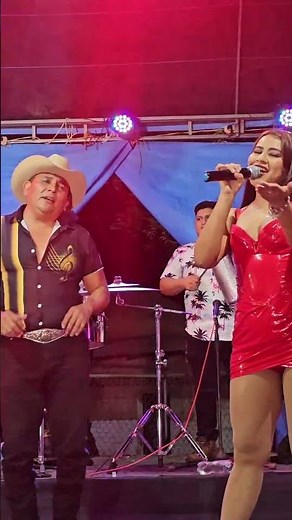 Campirano 😍 baile #postviral #destacar_reels#parati#musicaenvivo