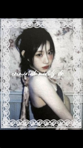 | criminal minds dr | this is an OLLDDD edit oops i fear this needs explaining cuz it’s just a mash of unrelated characters otherwise LMAO in my dr after graduating i moved to chicago to get police experience before joining the fbi and ended up dating jay halstead which resulted in people looking down on me for dating my patrol partner and i was never taken seriously there for being a woman anyways, so after joining the bau i refused to admit i liked spencer to avoid getting that again #criminal