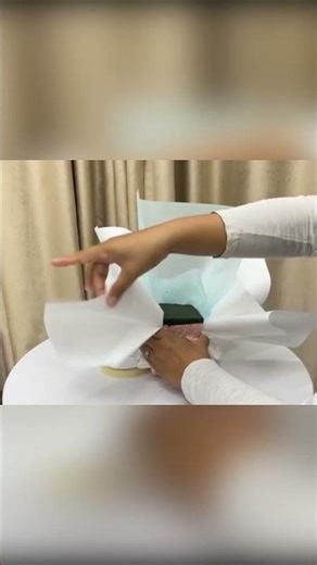 Elegant Pink Daisy Bouquet Arrangement 🌸 Beautiful Flower Gift Idea😍#shorts#Diy#homemad#florist