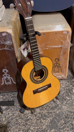 Cavaquinho Giannini Rosini