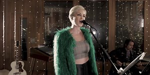 1.8K views · 97 reactions | “Hey Blondie” Out Now! ✨ Download and stream the latest digital 45 here: https://maggierose.lnk.to/ChangeTheWholeThing_HeyBlondie | Maggie Rose | Facebook