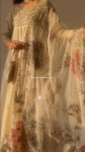 New Lehenga Designs Ideas✨❤ #shorts​​ #fashion​​ #lehenga​​ #lehengacholi​​ #youtube #trending