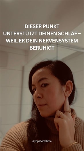 Loan | Yoga • Beweglichkeit & Innere Heilung | Anmian ist ein kraftvoller Akupressurpunkt, der das Nervensystem beruhigt und erholsamen Schlaf unterstützt. Wenn du dich tagsüber nervös,... | Instagram