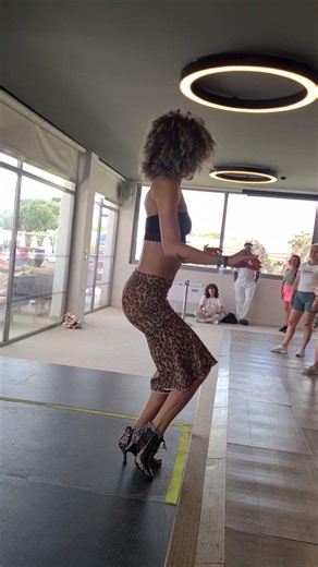 Addy Mendoza – Cuban Dance Workshop | AloCubano Festival Athens 2025