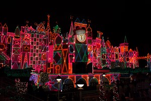 'It's a Small World' is the happy holiday tradition we need right now