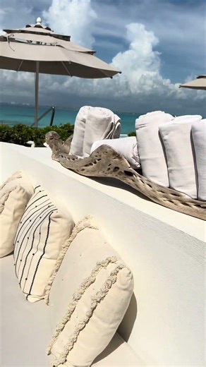 Luxury All-Inclusive Resorts Impression by Secrets Isla Mujeres