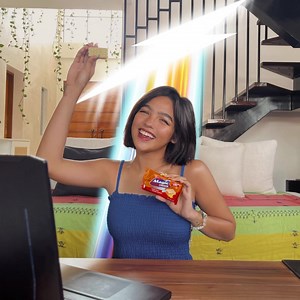 4.1K views · 1.7K reactions | Andrea’s new go-to snack: her fave Magic Creams Cheese! Sa crunchy crackers at Linamyum Palaman cream filling, may energy at positivity siya para sa bawat araw! #SayaNgMagic | Magic Cracker | Facebook