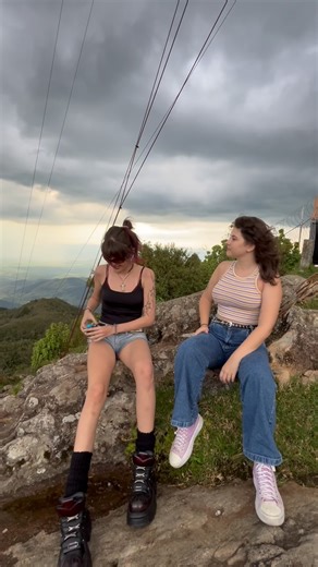 Lis N. Birkinshaw on Instagram: "💔"