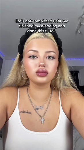 amélie (@amelie.lynsey)’s videos with son original - Dasha Golden