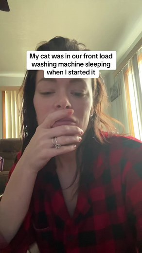 Cat Survives Unexpected Washer Spin Cycle