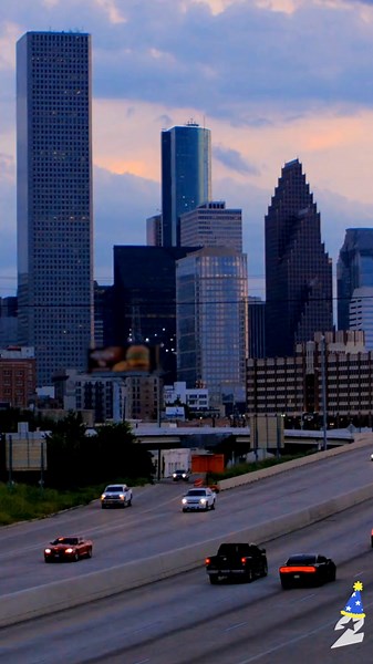 HAPPY 186th BIRTHDAY, HOUSTON! 🥳🥳🤘🤘 The City of Houston was founded back on Aug. 30, 1836, by brothers Augustus C. and John K. Allen, who paid just over $1.40 per acre for 6,642 acres near the headwaters of Buffalo Bayou (UNBELIEVABLE, we know). Within the first year of being established, Houston elected its first mayor, founded the Harris County Sheriff's Office (which is the largest in Texas), and had a visit from its first steamship. And H-TOWN has been doing everything BIGGER and BETTER 