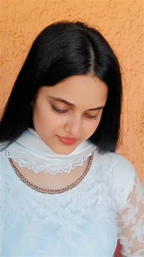 priya mukherjee on Instagram: "Preeti Jhangiani acting 🎭... #mohabbatein🍁#dialouge #love #viralreel #instadaily instagood explorepage Bollywood priyafans ....."