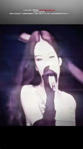 calling her fat😘😮‍💨 #blackpink #fypシ #blackpinkshorts #kpop #viral #jennie #savagereply |mine roast🔥