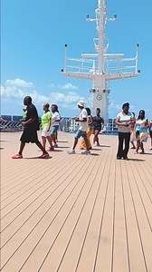 22K views · 423 reactions | Romeo Dance Class on a Sunday afternoon.... Artist: Tamia Song: Can't Get Enough *NO COPYRIGHT INFRINGEMENT INTENDED. WE DO NOT OWN THE RIGHTS TO THIS SONG. FOR EXERCISE AND ENTERTAINMENT PURPOSES ONLY* | Rome Dance Class | Facebook