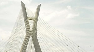 Formula E circuit intro - guide to iconic tracks & street circuits (watch)