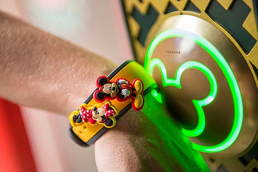 Magic Bands for Shades of Green Guests Worth Buying Them? - Military Disney Tips