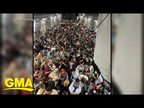 The story behind photo of 640 Afghans packed onto US Air Force plane l GMA
