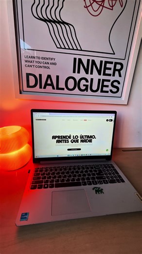 Si aparece algo nuevo que necesito aprender, voy directo a #coderhouse 👩🏽‍💻💡