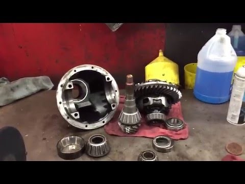 2007 Toyota 4Runner rear end humming grinding noise