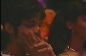 #RoadtoGrammys: La inigualable Whitney Houston en los Grammys del 94'. #magic #tuvidaenmusica | MAGIC 97.3 Fm Metro 99.5 Fm Isla