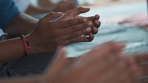 Closeup Shot Hands Indian Man Clapping Stock Footage Video (100% Royalty-free) 1110920199 | Shutterstock