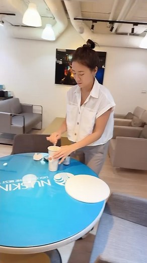 10K views · 743 reactions | 每天喝一杯纖瘦飲 #兒茶素 #瘦身 #養顏美容 #一顆燃燒200卡 | 連靜雯joanne lien | Facebook