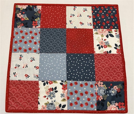 Patchwork Quilted Table Topper, Reversible Floral Snowman Print (18 1/2" Square) - Etsy