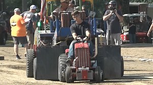 7.8K views · 85 reactions | Cool looking garden tractor  #gardentractorpulling #international #pulling | Pulling with Garden Tractors | Facebook