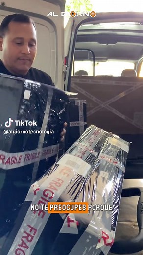 ENVIOS GRATIS 📦 Disfruta de nuestros envios gratis a nivel nacional con MRW y que tu pedido llegue rápido y seguro hasta la puerta de tu casa de forma segura y confiable 🤩 Recuerda que puedes comprar a CUOTAS 💵 con CASHEA 🟡 Para más información contáctanos al 📲04142742281 🚚📦CONTAMOS CON DELIVERY GRATIS EN TODA LA ZONA METROPOLITANA DE CARACAS 🇻🇪 📌Envíos GRATIS con #MRW 📦a nivel Nacional. También puedes disfrutar de nuestro Delivery GRATIS en Caracas (ciertas condiciones aplican). 📤Ot