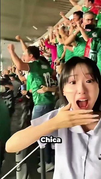 C'est pour cela que les fans sont fascinés par cette tradition du chapeau