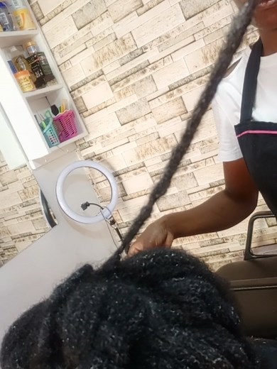 Undoing 1.6 artificial locs then we did fluffy twist. #undoing #artificiallocsundo