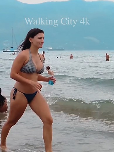 🇧🇷🌴São Sebastião, SP | Brazil. Guaecá Beach, belonging to the municipality of São Sebastião, on the coast of São Paulo, is 10 km from the center of São Sebastião, 205 km from São Paulo and 453 km from the center of Rio de Janeiro. Guaecá Beach is embraced by the green hills of the Atlantic Forest and luxury condominiums and vacation homes. Guaecá Beach does not have much infrastructure, so it is very clean and well preserved. Guaecá Beach is great for walking as we can see in the video, throu