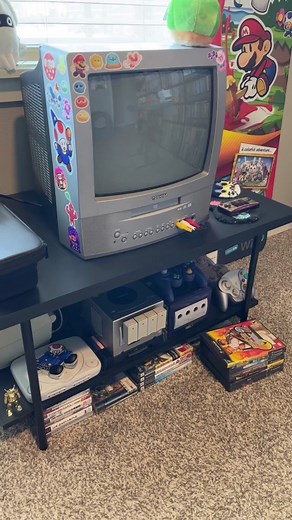 Mini CRT TV Retro Gaming Setup