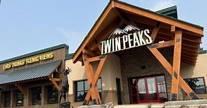 Twin Peaks opens first Pa. location in Robinson Township