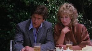 Watch Tucker's Witch Season 1 Episode 3 - Big Mouth