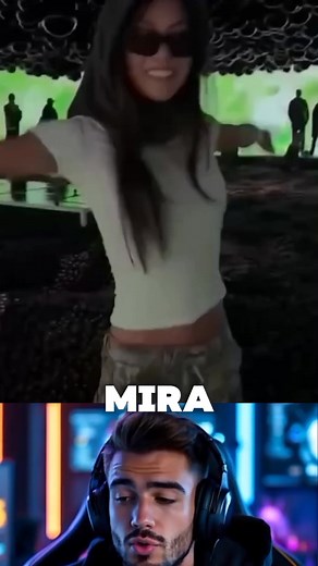 Piscina de bolas negras😱 #piscina #BolaSport #negras #paratiiiiiiiiiiiiiiiiiiiiiiiiiiiiiii #viralvideoシ #viralpost2025 #viralreelsfacebook #ComparteConTusAmigos #sigueme_para_mas_videos #COMPARTEYSIGUENOS | VideosVibes