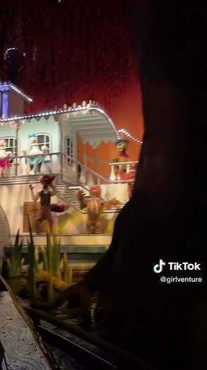 Splash Mountain Disneyland Rebrand to Tiana’s Bayou Adventures