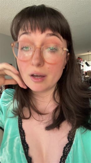 Hopefully we can get this sorted @Pinup Girl Clothing I really want to love this dress but it has issuesss 💔 #fashionfail #pinupstyle