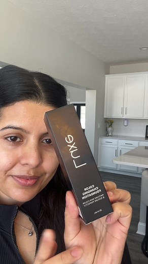 Color Changing Foundation from luxe 🤗 I’m in love with this foundation 🥰 #Luxe #colorchanging #foundation #goviral #fyp
