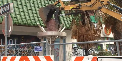 Controversial statues being removed in Portland’s Old Town