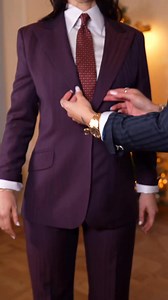 A dandy-dapper vibe, just what Melania wanted. A tailored look that feels easy, natural, and totally her. She’s loving the fit, and honestly… same 💜 Let’s make your tailored moment happen, next week in Beverly Hills! 💋 | Alexandra Dobre