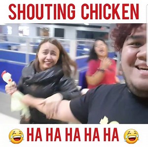 LAPTRIP! Biniro ko si Kara gamit ang Shouting Chicken. Naaawa daw siya sa manok. HA HA HA 😂😂😂 | Lloyd Cafe Cadena