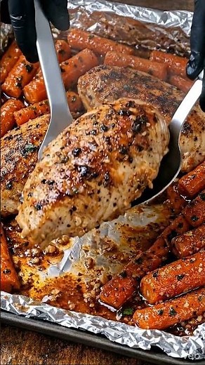Garlic Butter Herb Chicken and Roasted Carrots. #recipe #easydinner #food #cheeselovers #foodie