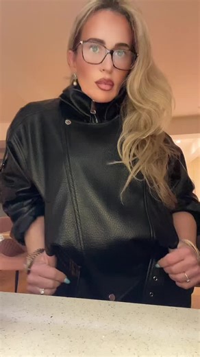 Outfit of the day …NIGHT! Off to @San Carlo 🍕🍝 #fyp #ofotd #sancarlo #flyingpizza #leeds