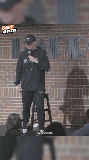 Gary Owen Stole Vern Troyer's Cart on 'College' Set